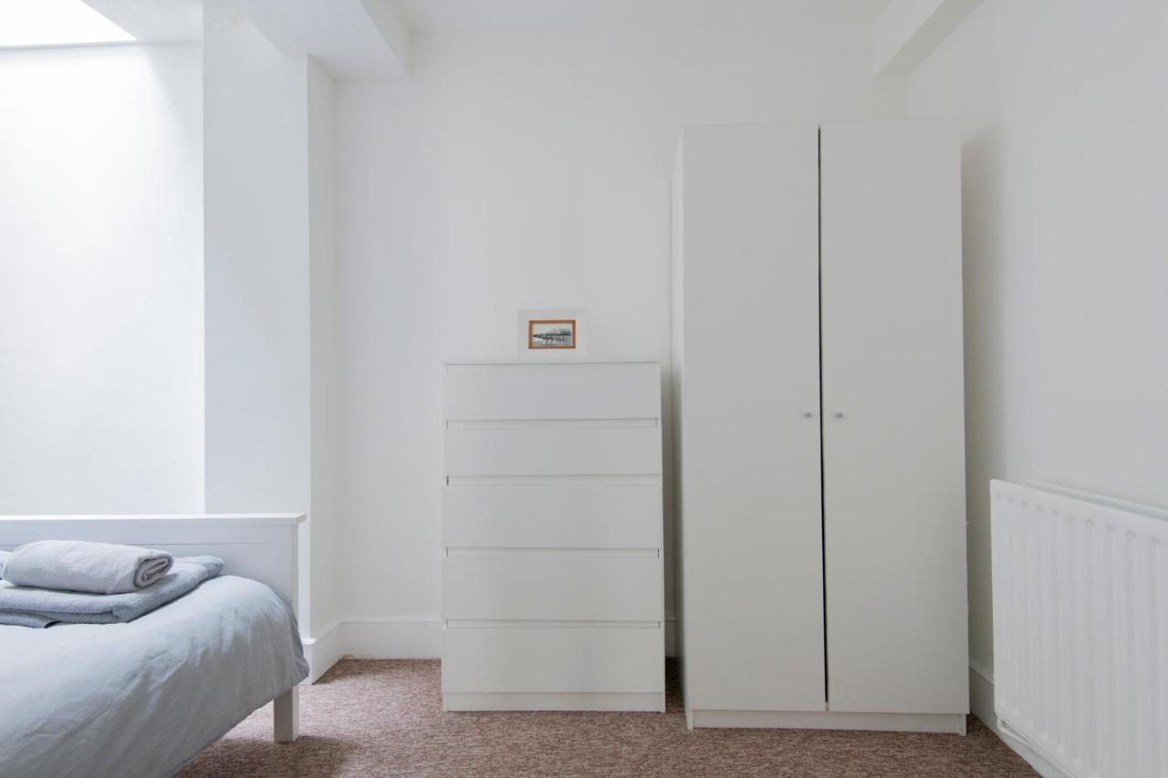 Fantastic 3 Bed Brighton House- Sleeps 6- Superfast Wifi And Garage Apartment Exterior photo
