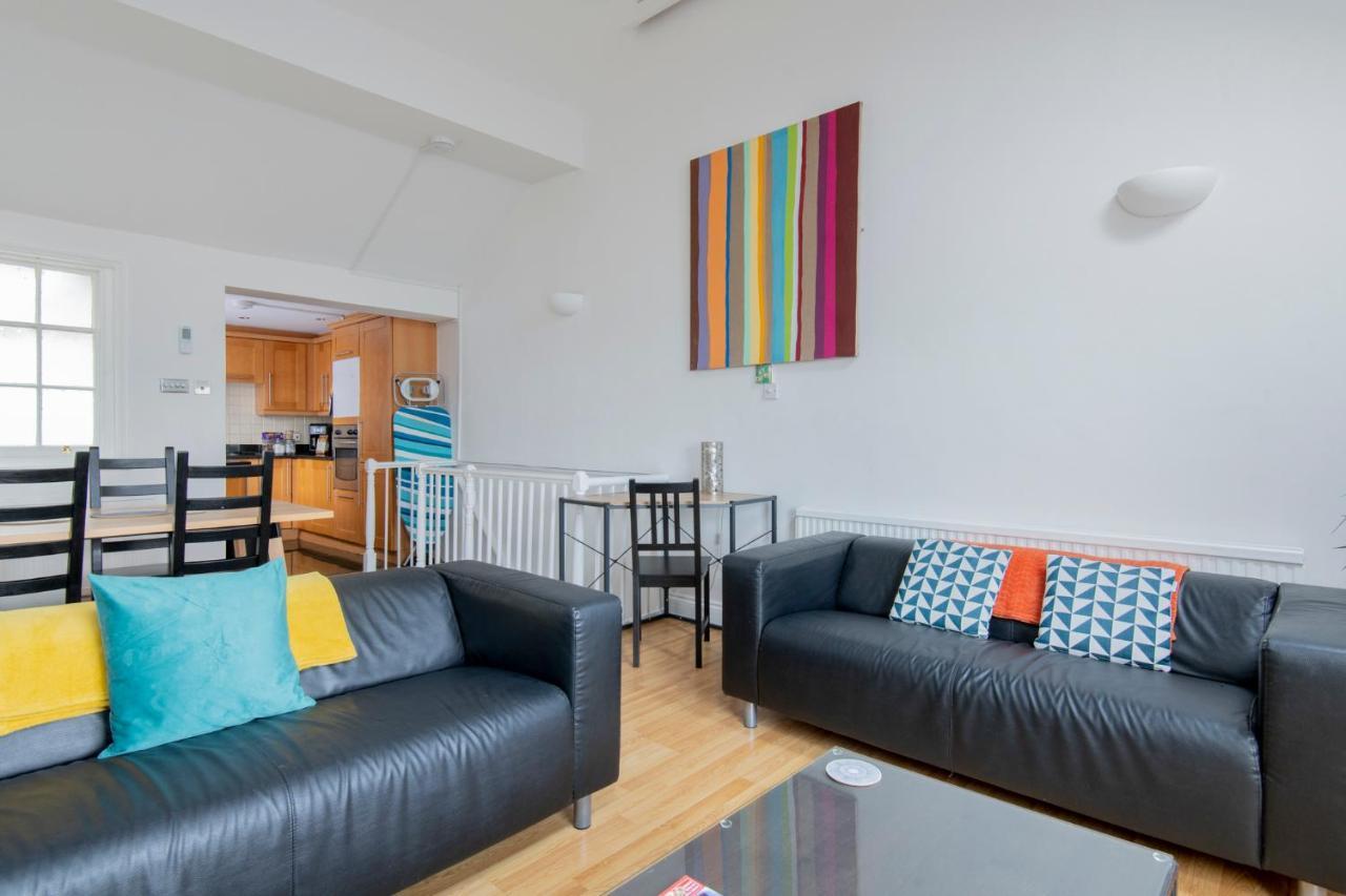 Fantastic 3 Bed Brighton House- Sleeps 6- Superfast Wifi And Garage Apartment Exterior photo